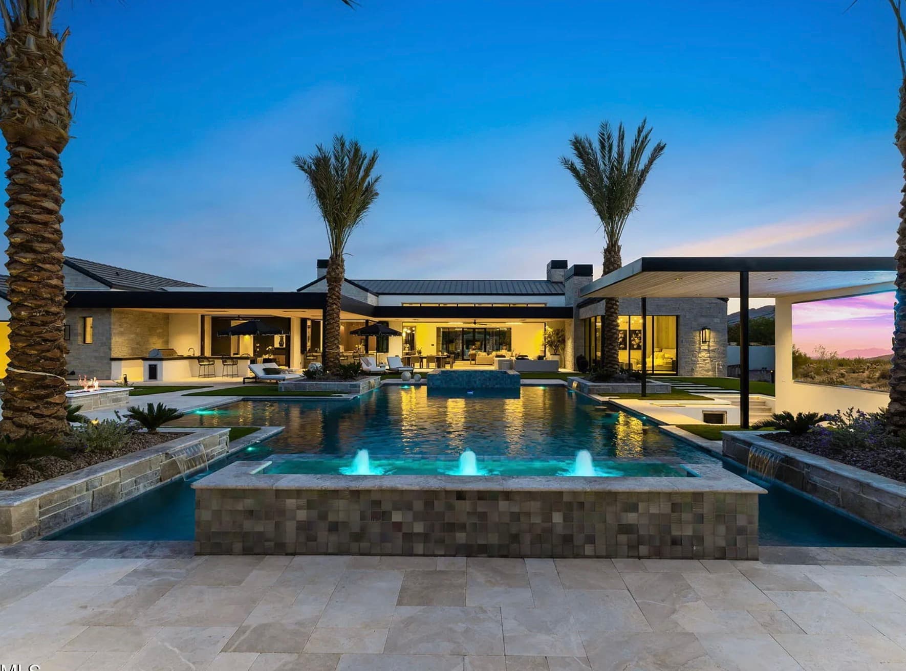 Luxury home 1